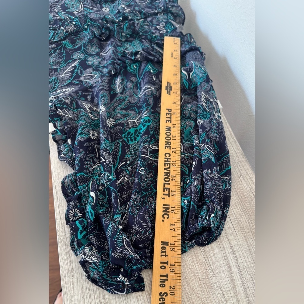Anthropologie Haida Boho Peasant Blue Floral
Semi Sheer Blouse NWT Small - Picture 7 of 11